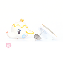 Load image into Gallery viewer, Animal Crossing Tia Stud Earrings